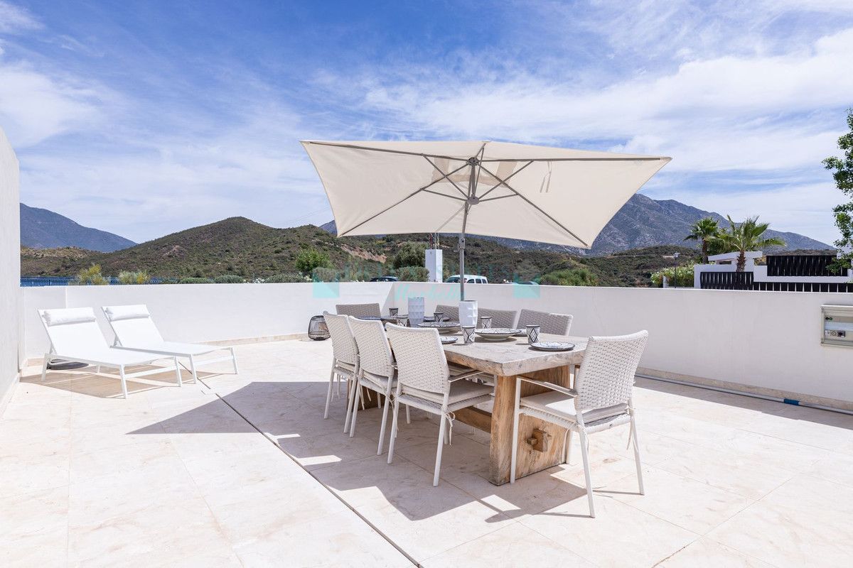 Apartment for sale in Nueva Andalucia