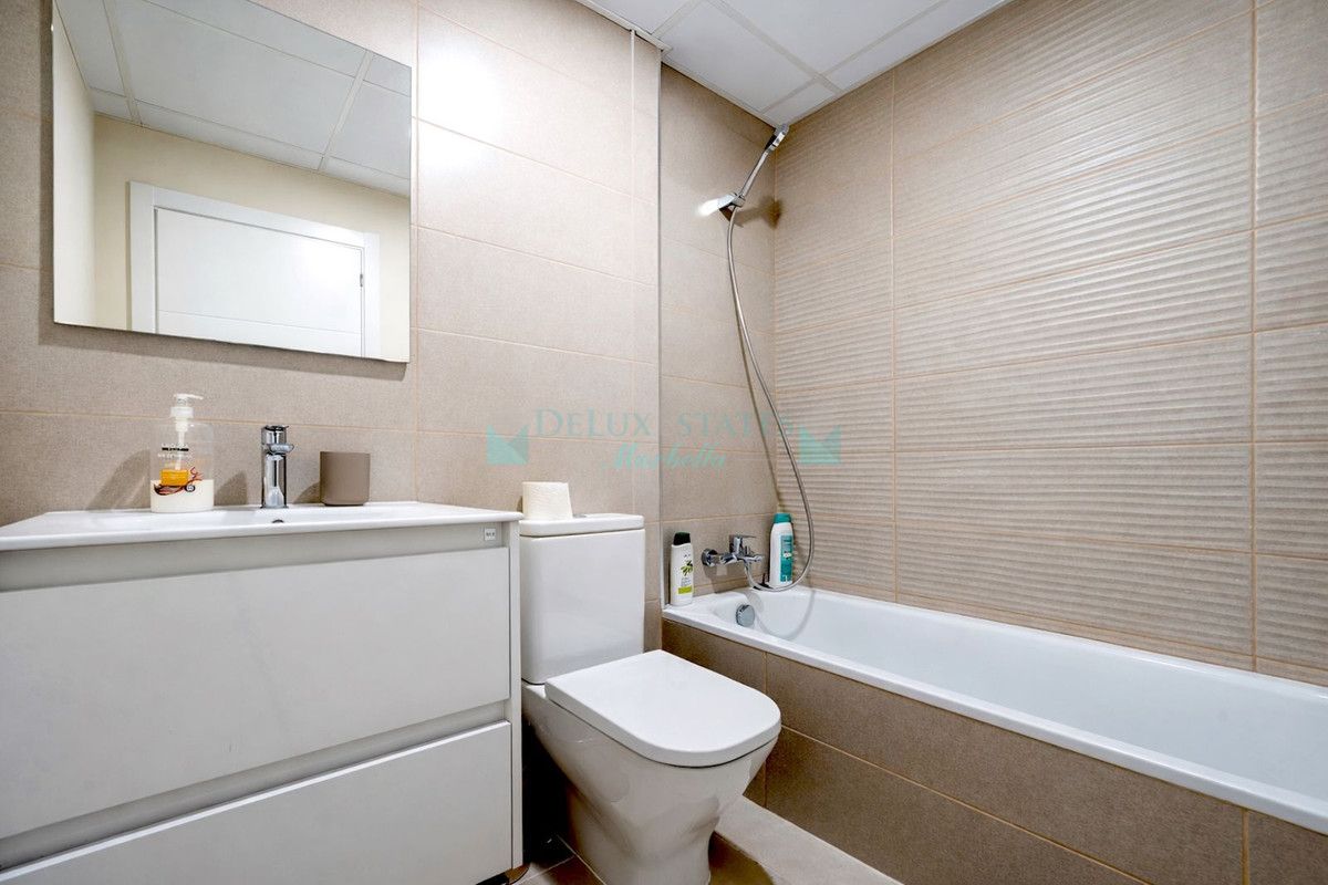 Apartamento Planta Baja en venta en Estepona