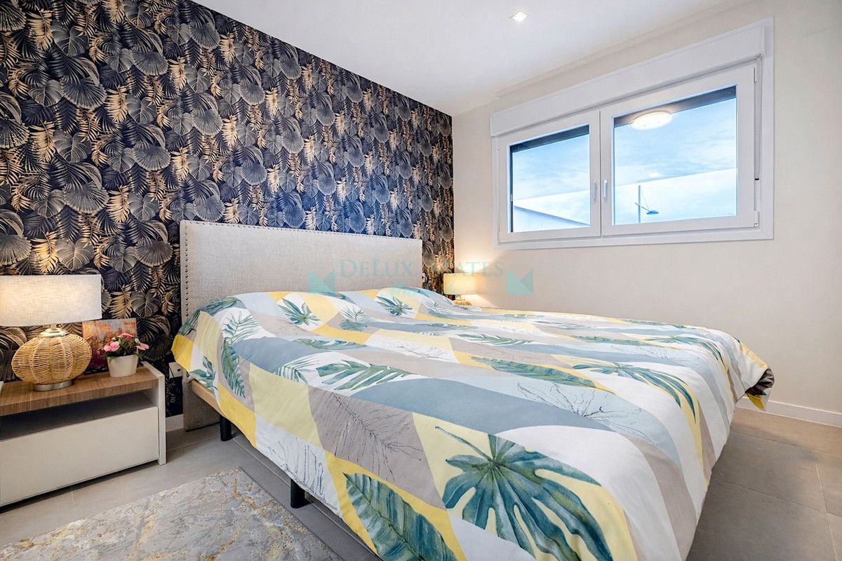 Apartamento Planta Baja en venta en Estepona