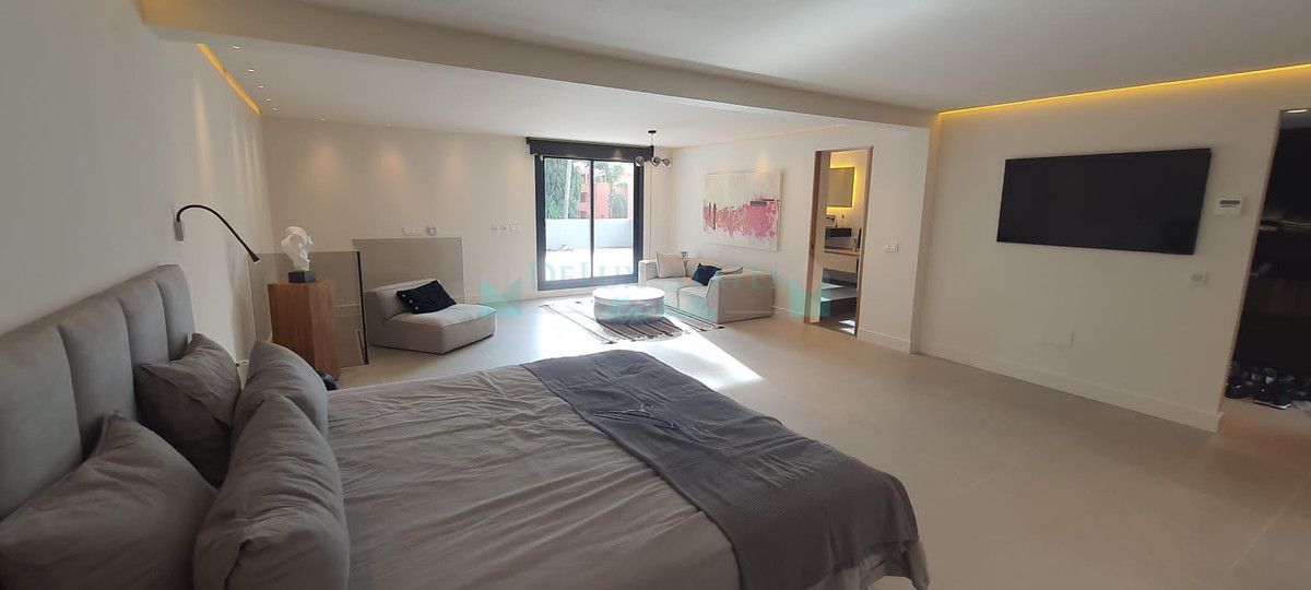 Villa for rent in Marbella