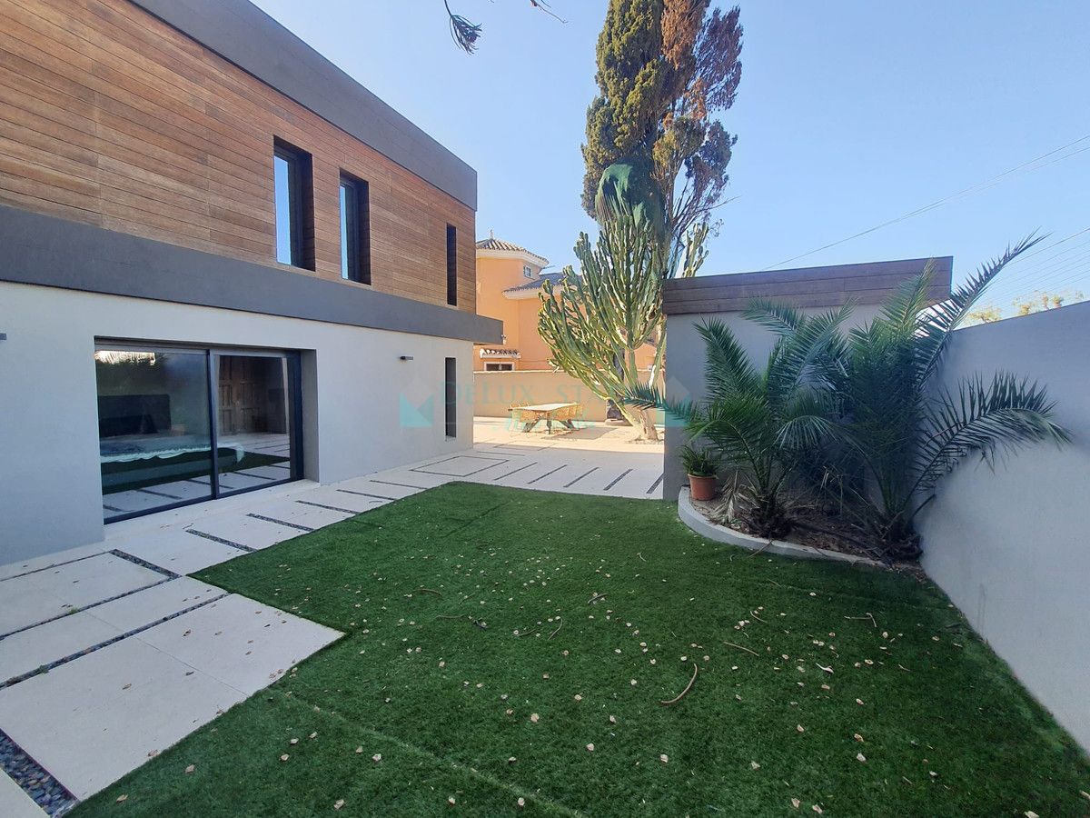 Villa for rent in Marbella