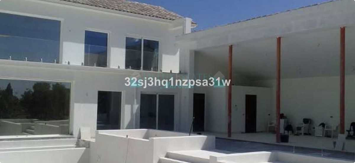 Villa en venta en Guadalmina Alta, San Pedro de Alcantara
