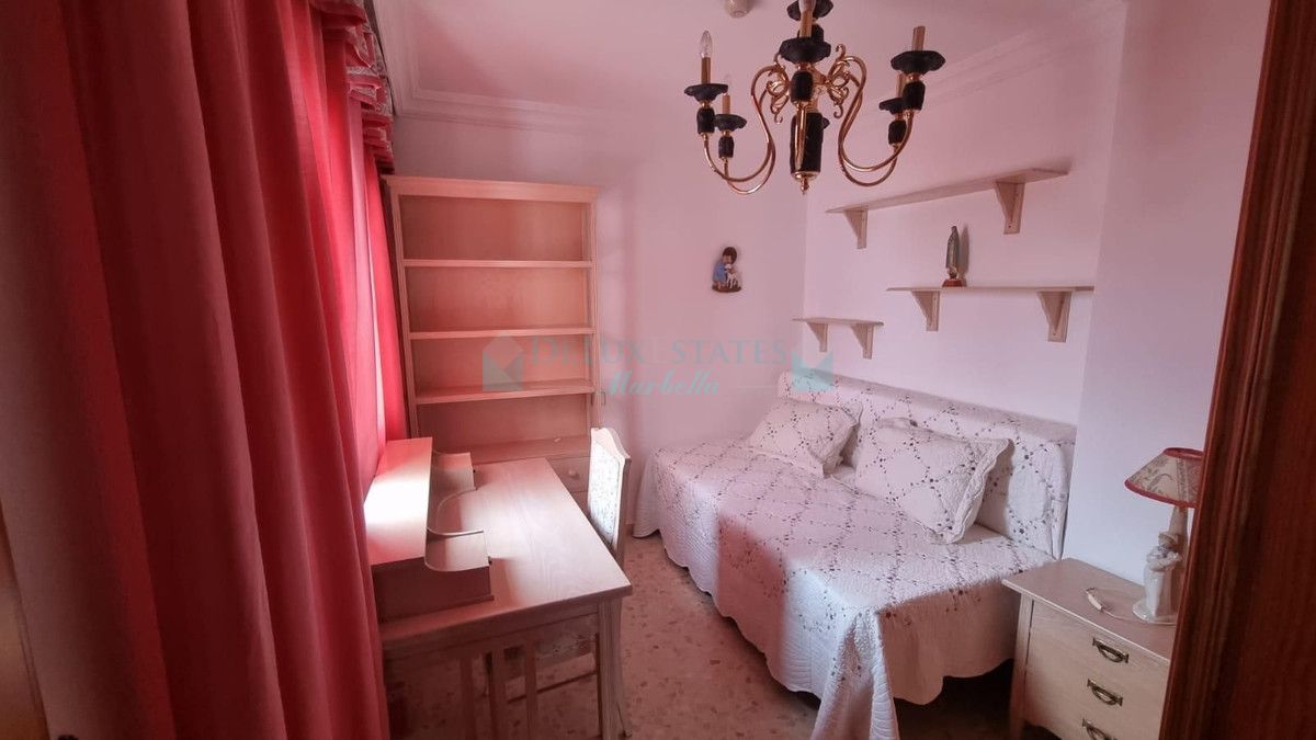 Ático en venta en Estepona