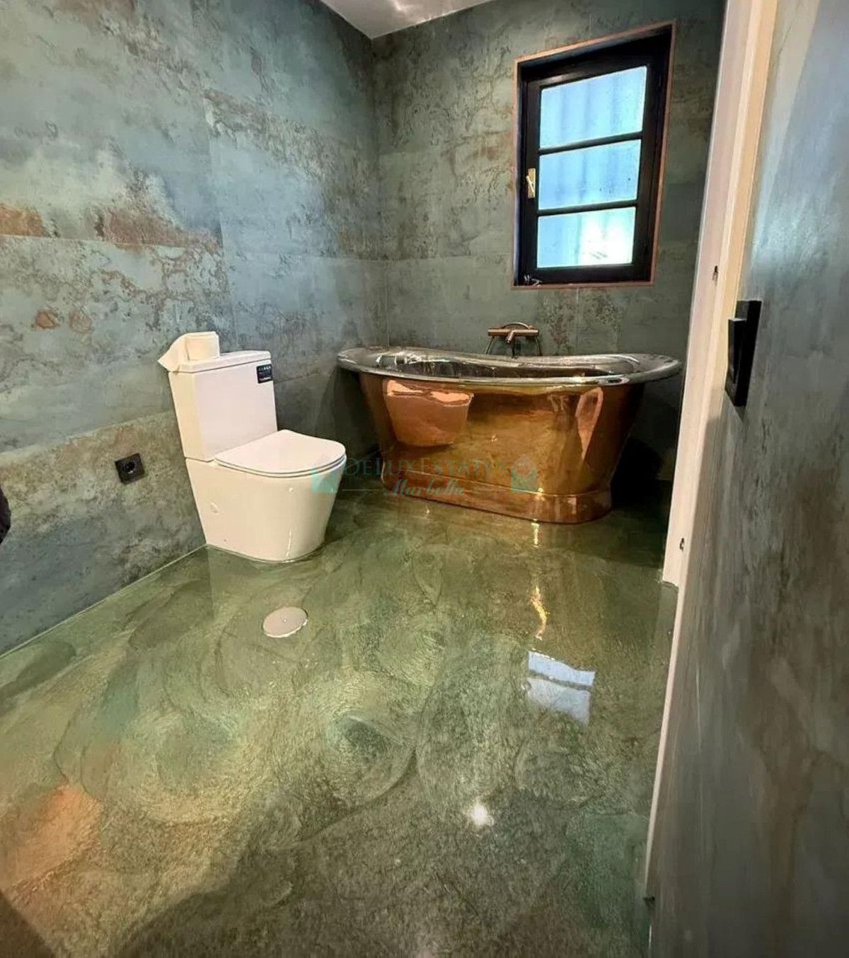 Apartment for sale in La Quinta, Benahavis