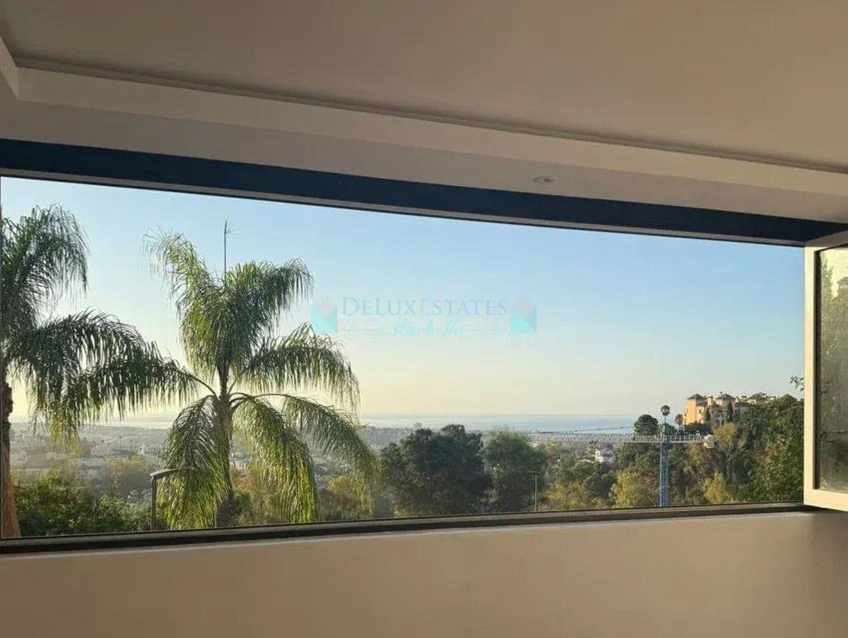 Apartment for sale in La Quinta, Benahavis