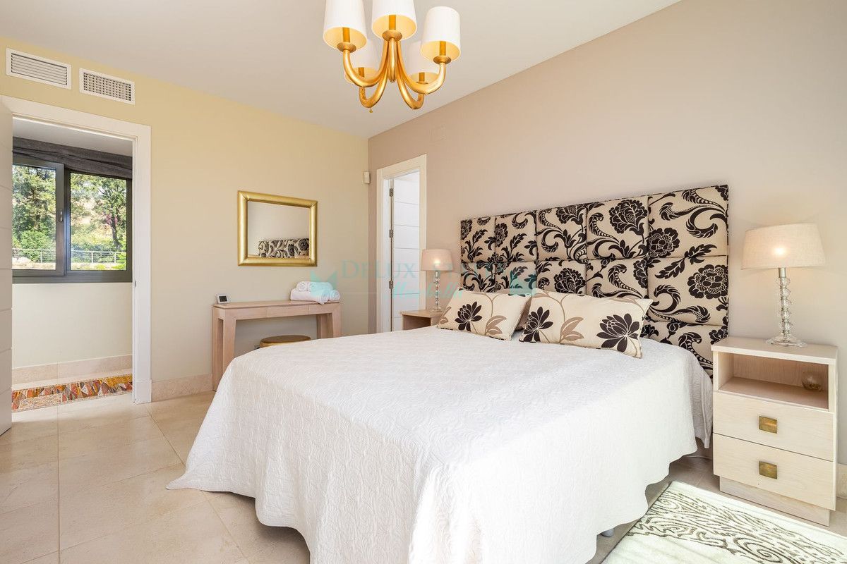 Penthouse for rent in Marbella