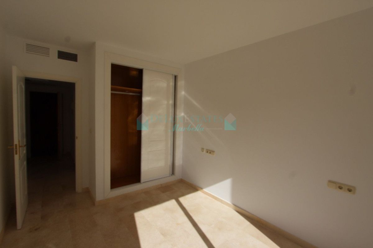 Apartamento en venta en Nueva Andalucia