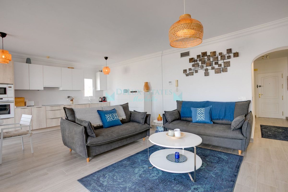 Penthouse for sale in Estepona