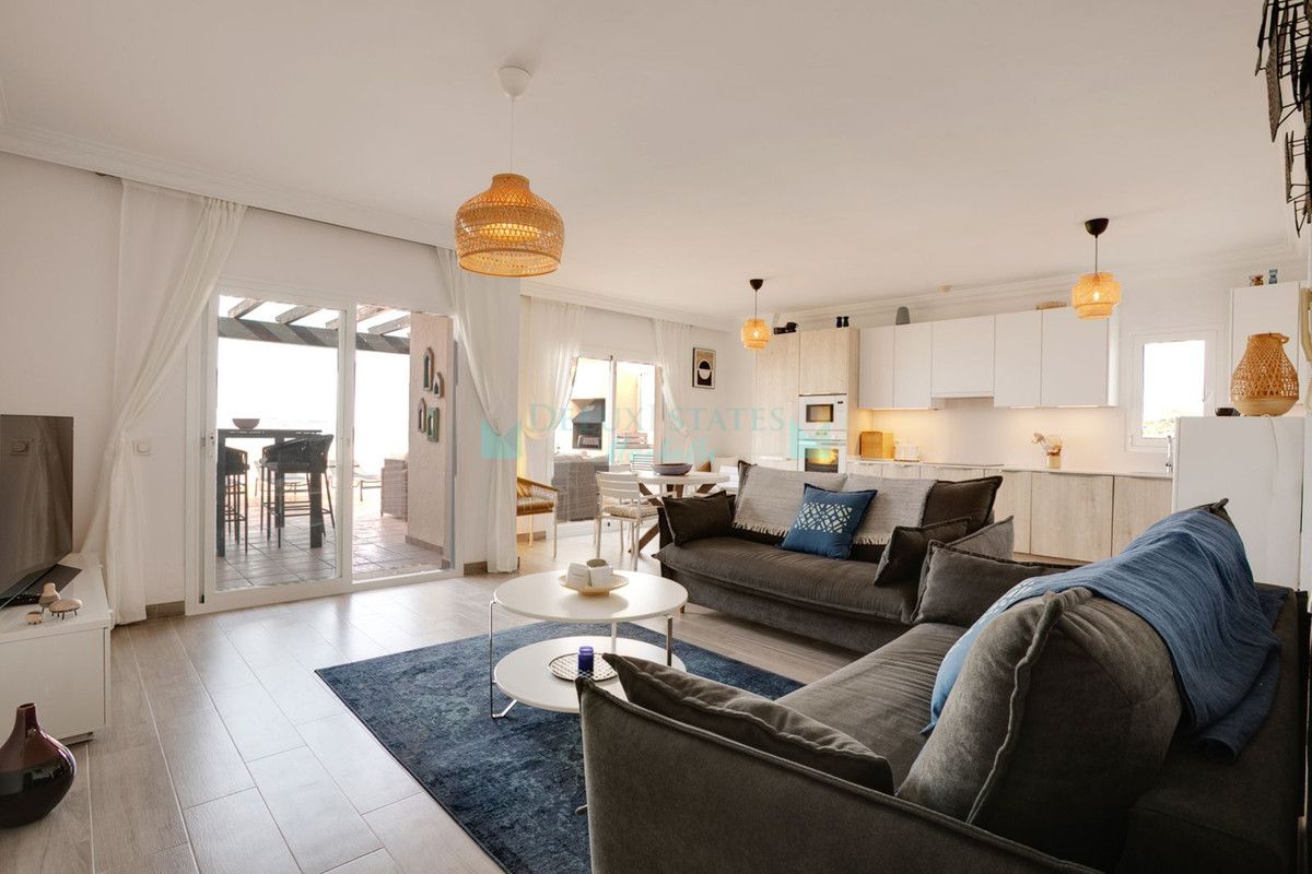 Penthouse for sale in Estepona