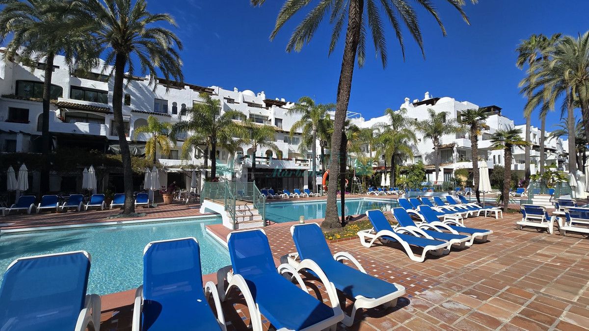 Ground Floor Apartment for sale in Marbella - Puerto Banus