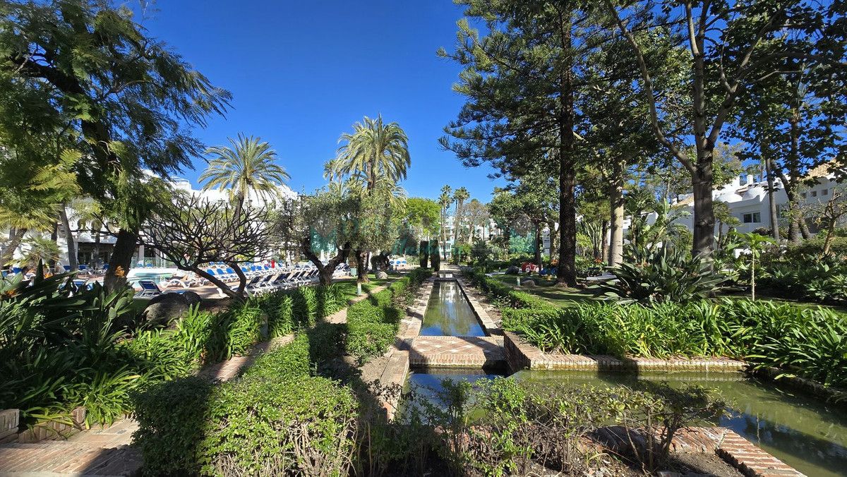 Ground Floor Apartment for sale in Marbella - Puerto Banus