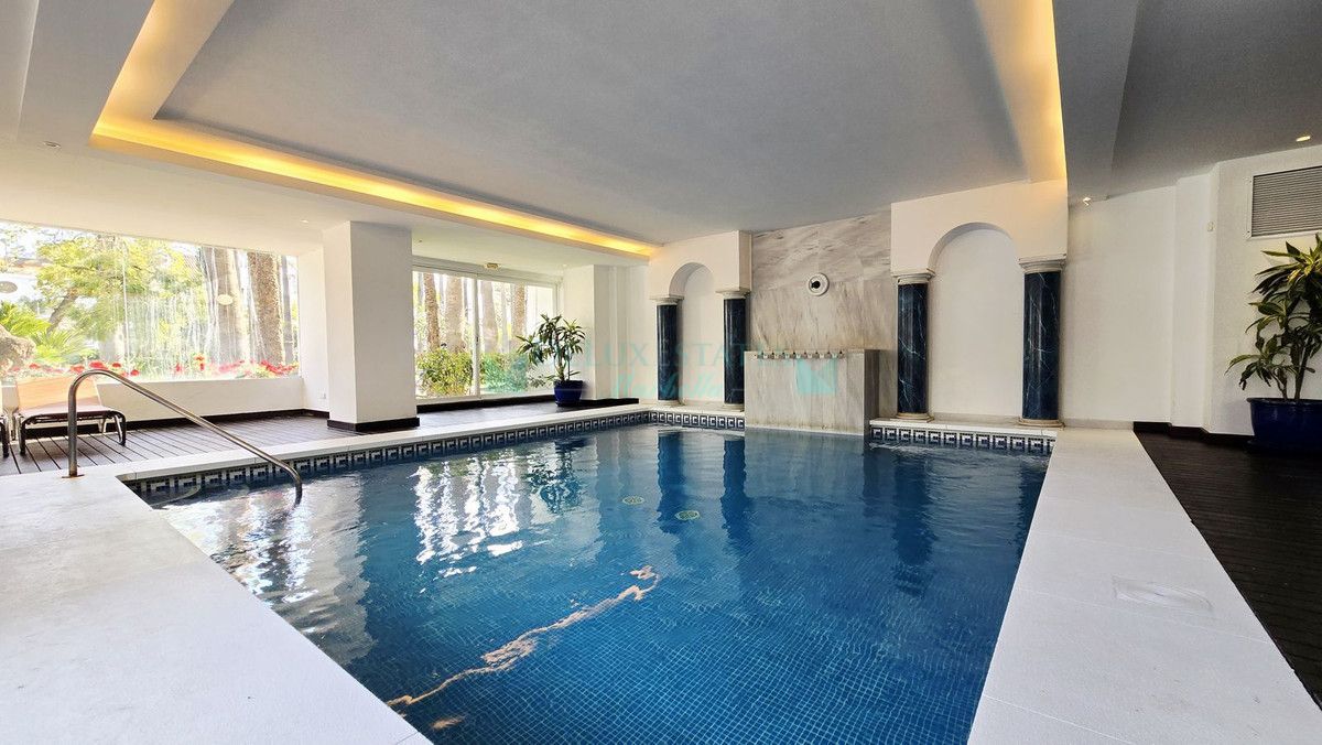 Ground Floor Apartment for sale in Marbella - Puerto Banus