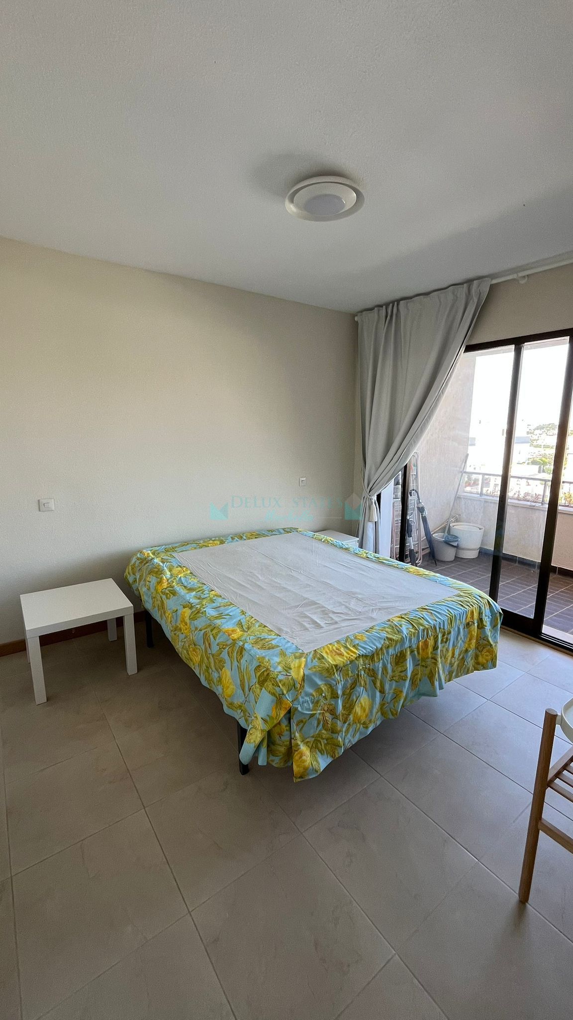 Apartamento en venta en Estepona