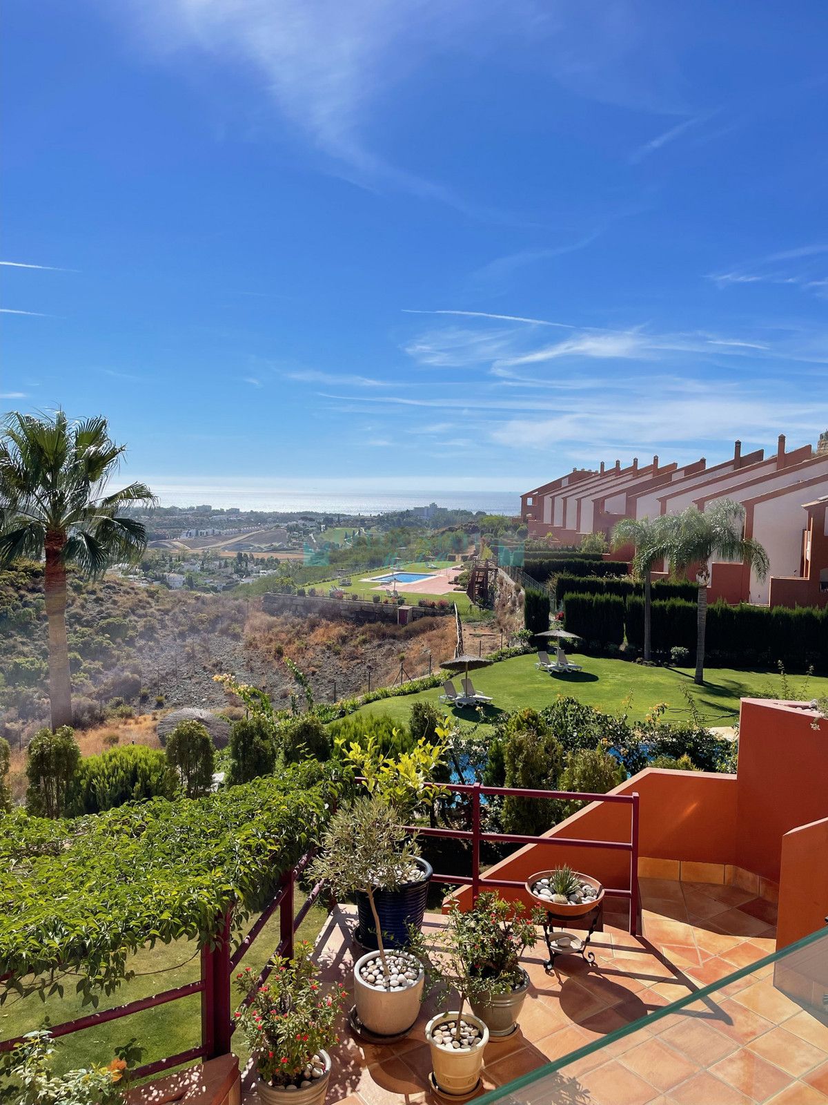 Town House for sale in Benahavis