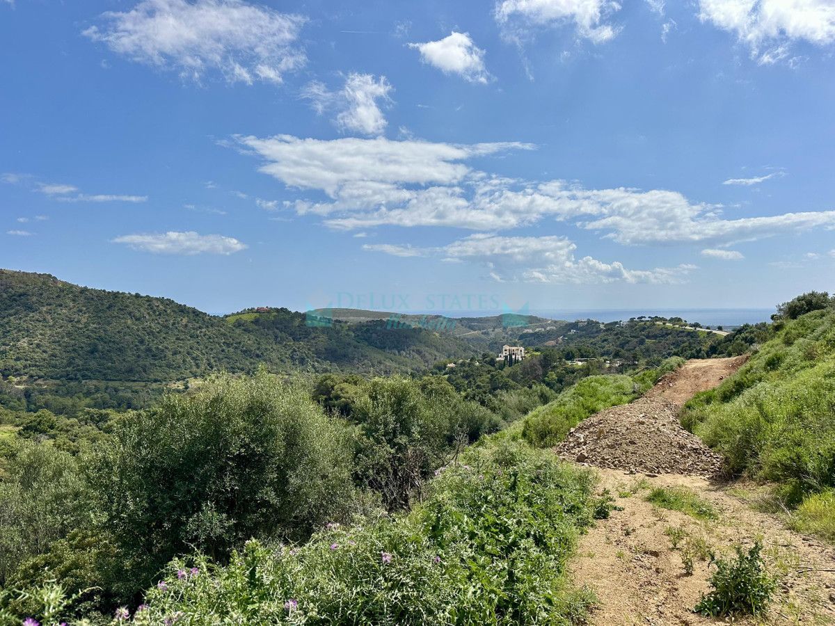 Residential Plot for sale in Benahavis