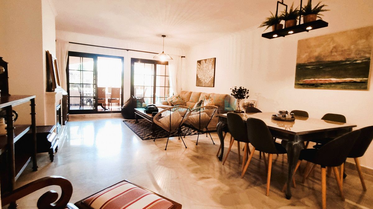 Ground Floor Apartment for rent in Hacienda del Sol, Estepona