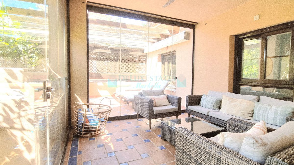 Ground Floor Apartment for rent in Hacienda del Sol, Estepona