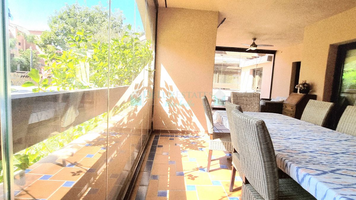 Ground Floor Apartment for rent in Hacienda del Sol, Estepona