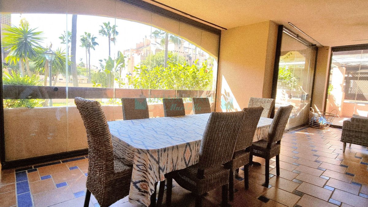 Ground Floor Apartment for rent in Hacienda del Sol, Estepona