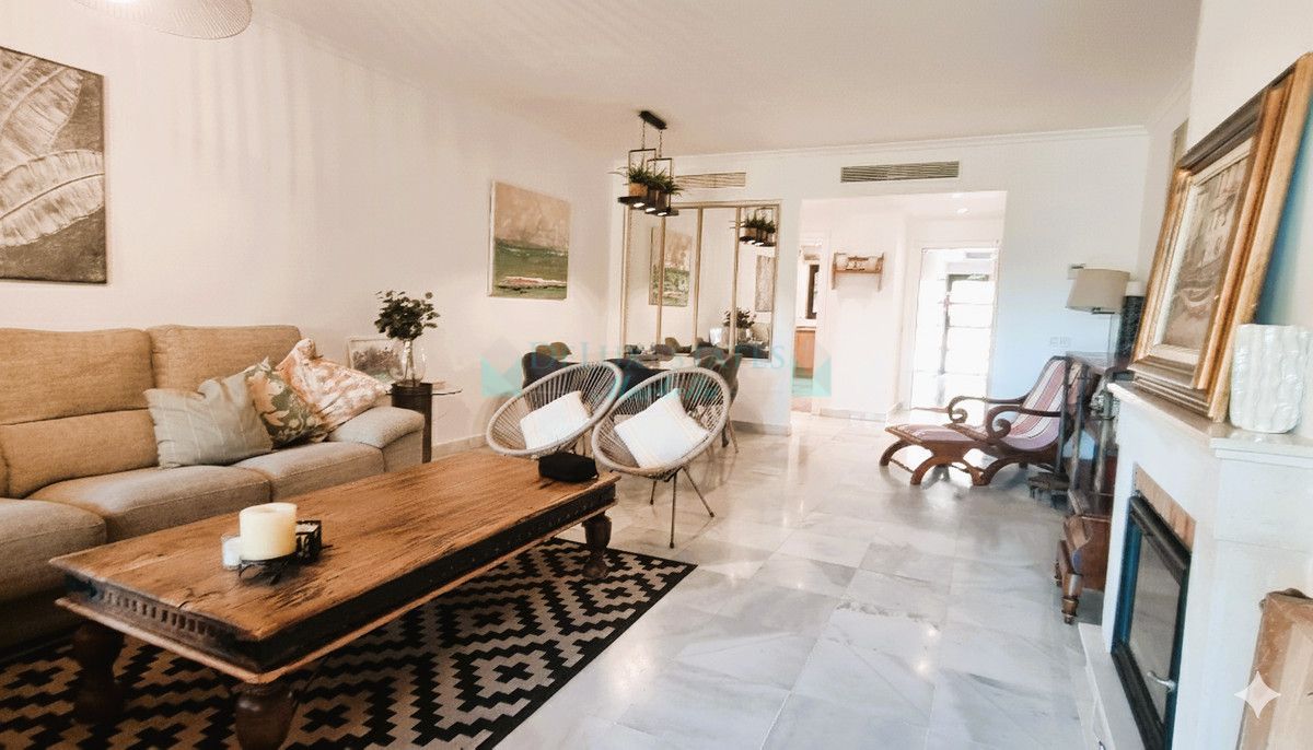 Ground Floor Apartment for rent in Hacienda del Sol, Estepona