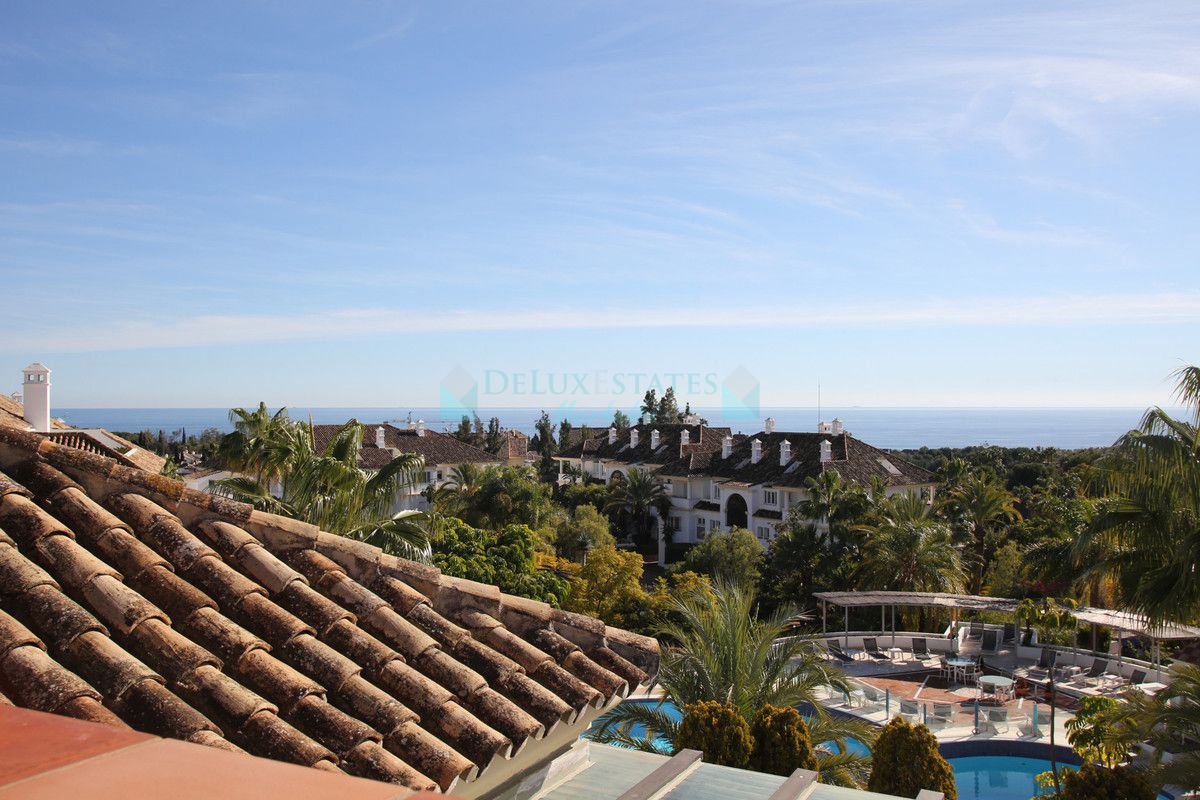 Penthouse for sale in Marbella Golden Mile