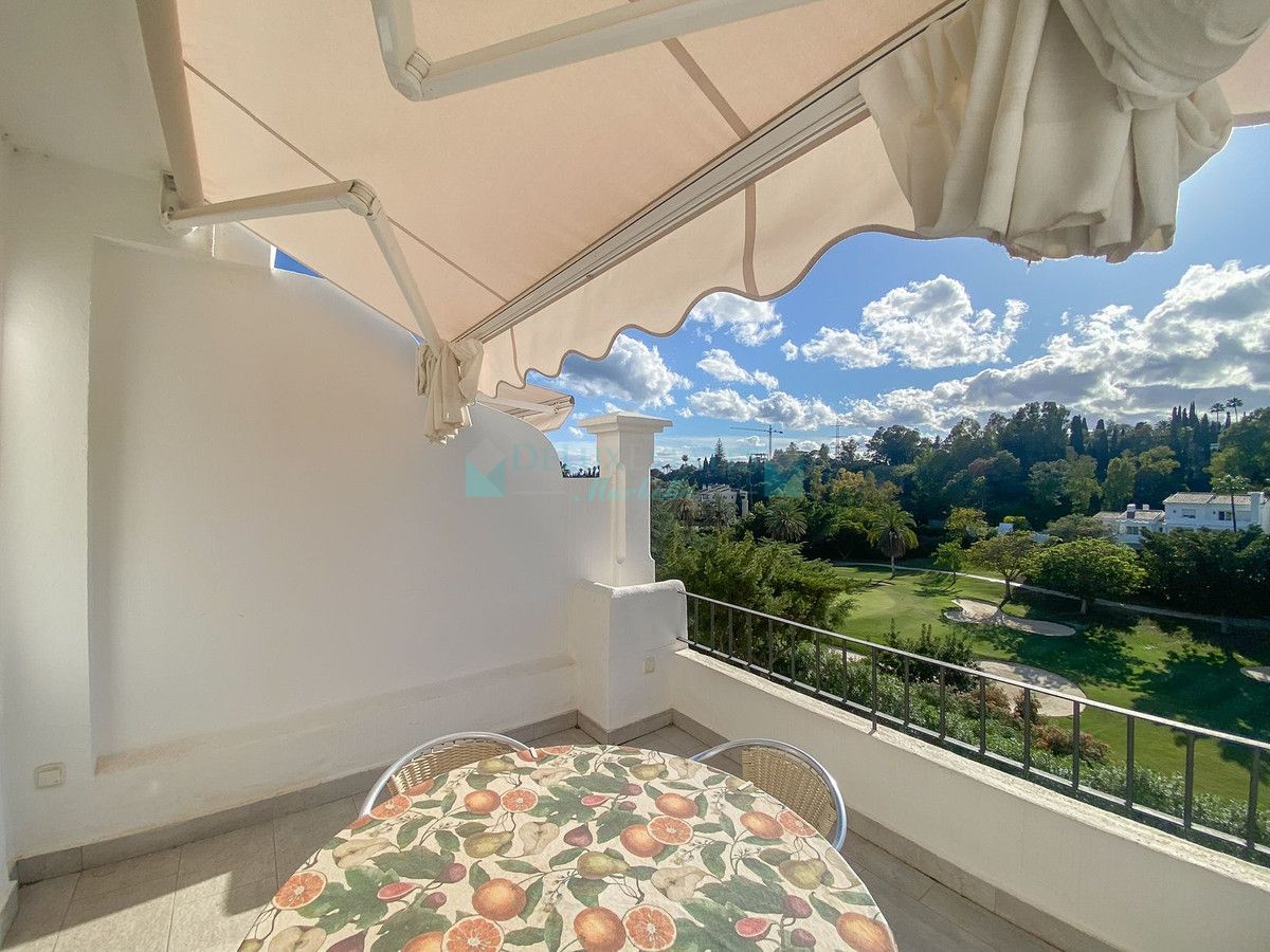 Apartment for sale in La Quinta, Benahavis