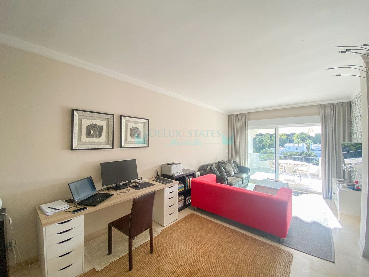 Apartamento en venta en La Quinta, Benahavis