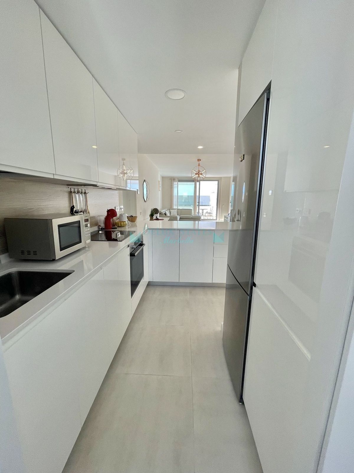 Penthouse for rent in Selwo, Estepona