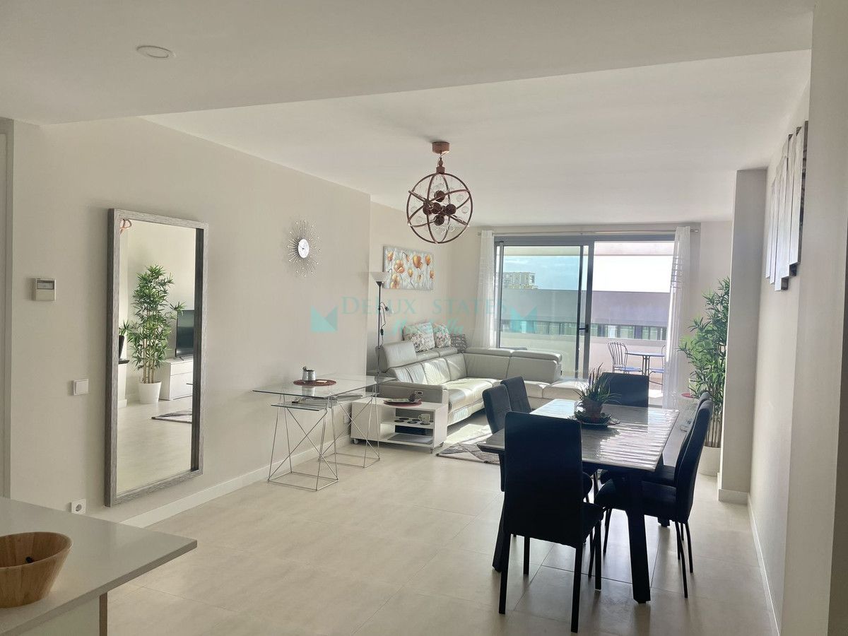 Penthouse for rent in Selwo, Estepona