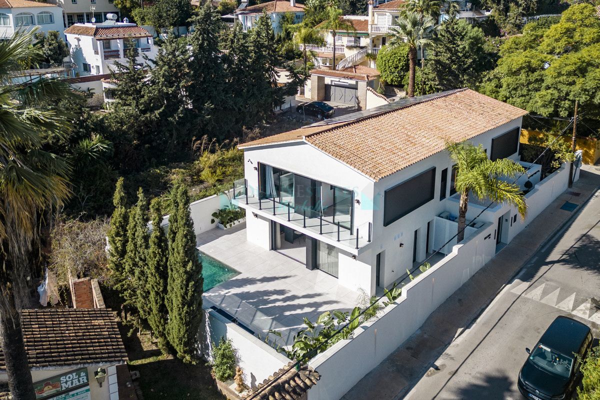 Villa for rent in Nueva Andalucia