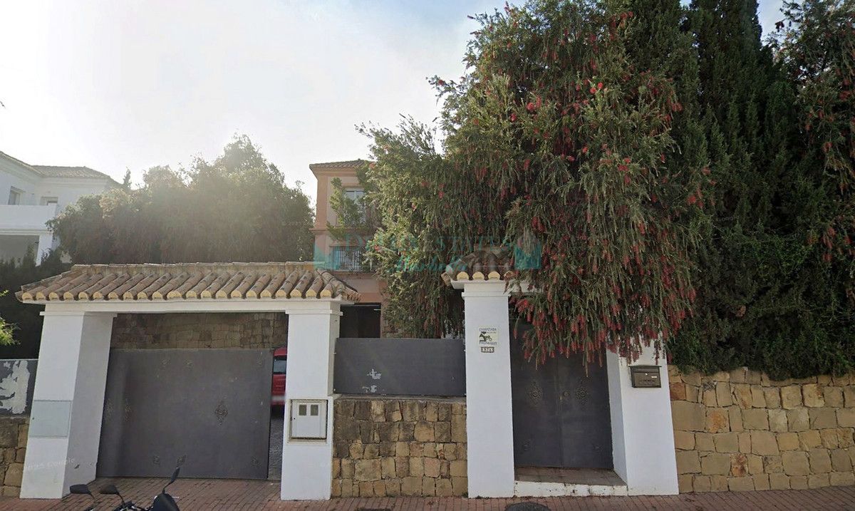 Villa for sale in Marbella