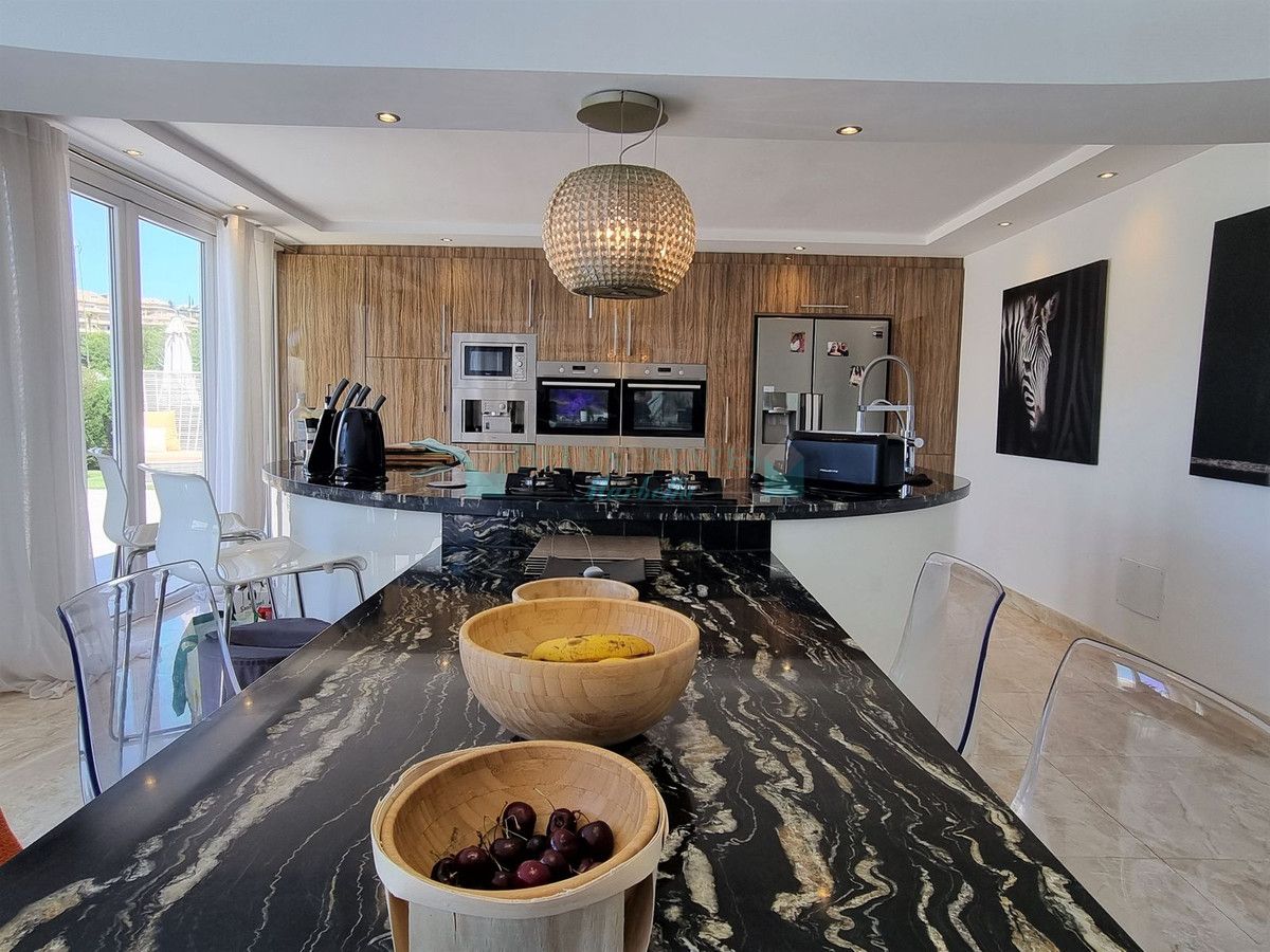 Villa for sale in Elviria, Marbella East