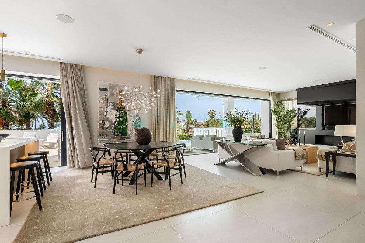 Villa en venta en Nagüeles, Marbella Golden Mile