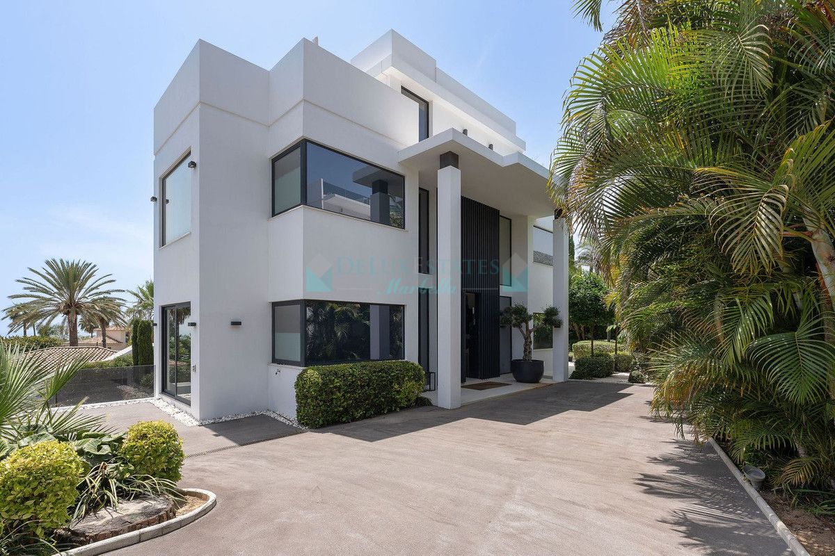 Villa en venta en Nagüeles, Marbella Golden Mile