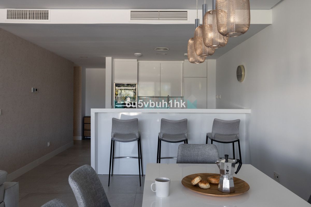 Apartamento Planta Baja en venta en Artola, Marbella Este