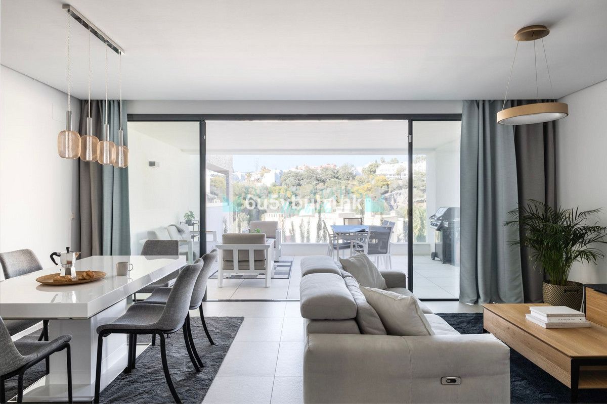 Ground Floor Apartment for sale in Artola, Marbella East