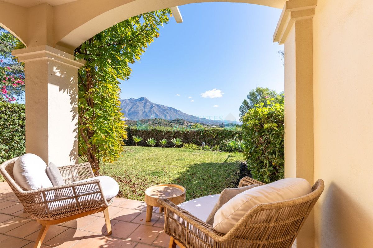 Adosado en venta en La Quinta, Benahavis