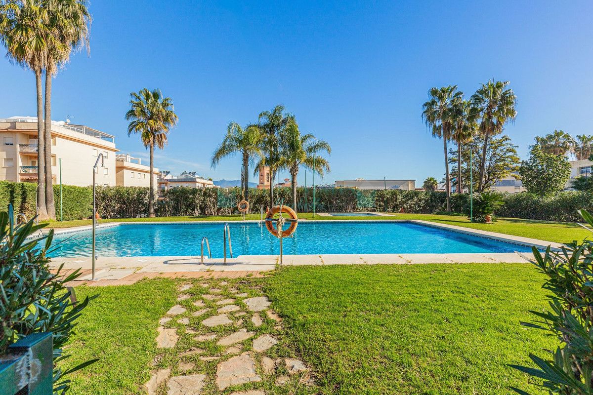 Apartment for sale in Estepona
