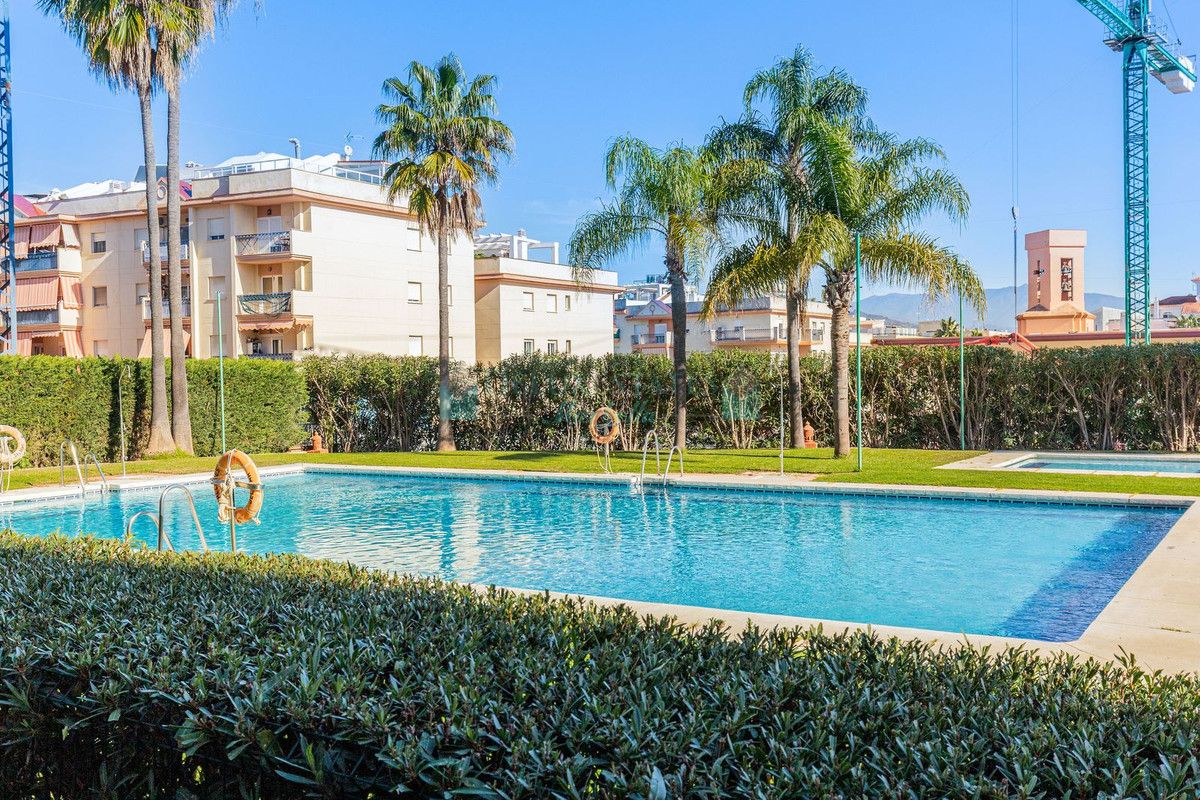 Apartment for sale in Estepona