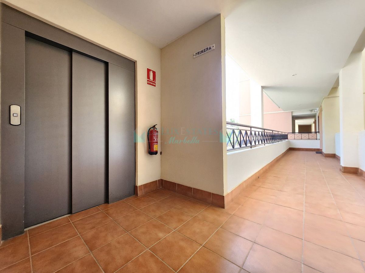 Apartment for sale in Nueva Andalucia