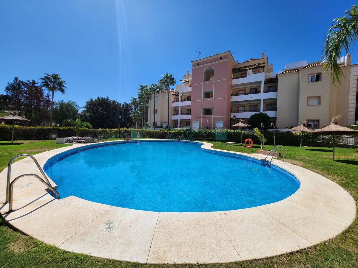 Apartment for sale in Nueva Andalucia