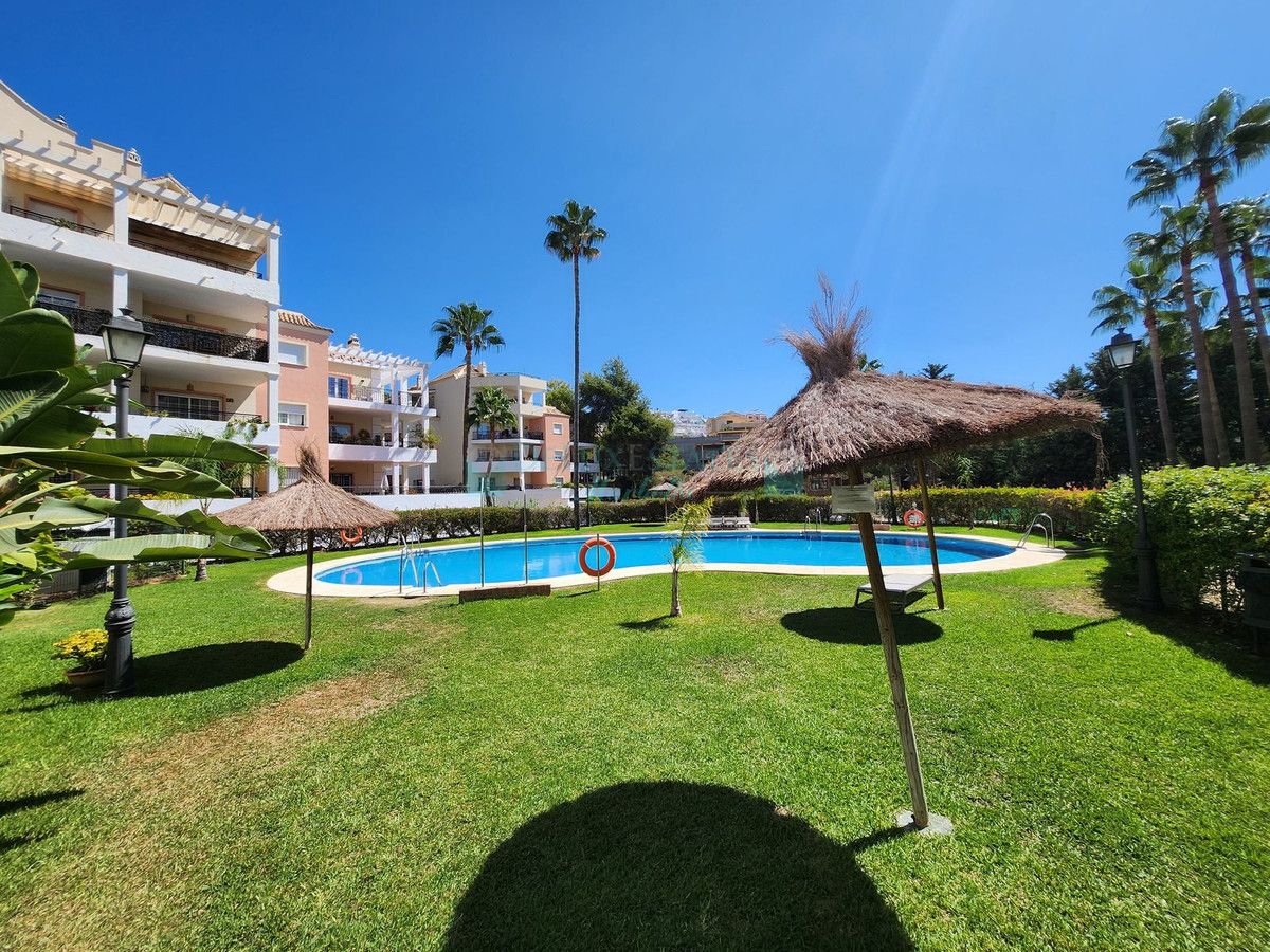 Apartment for sale in Nueva Andalucia