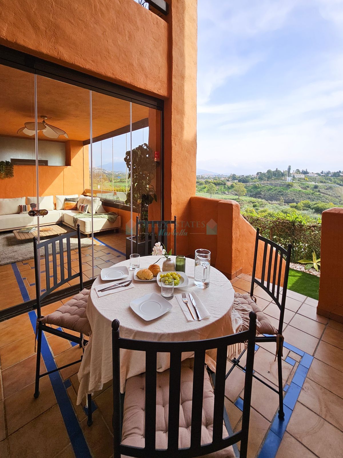 Ground Floor Apartment for rent in Benahavis