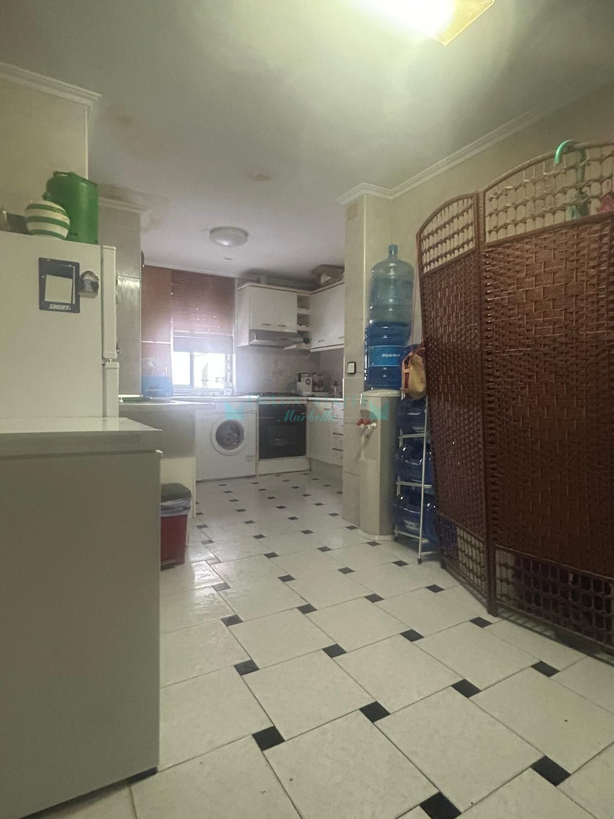 Apartment for sale in Estepona