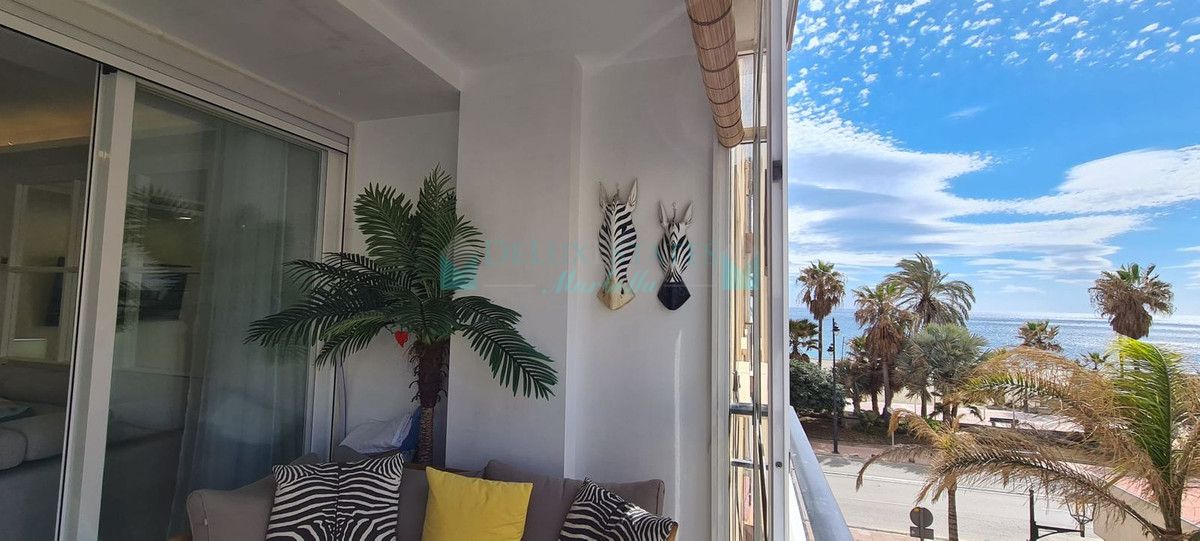 Apartment for sale in Estepona