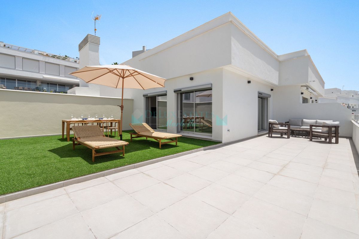 Ático en venta en Estepona