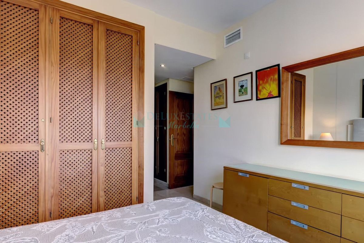 Apartment for rent in Costalita, Estepona