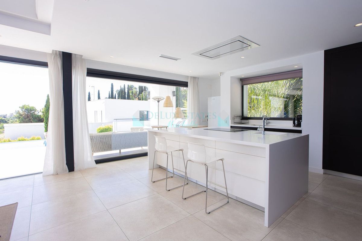 Villa for sale in Marbella