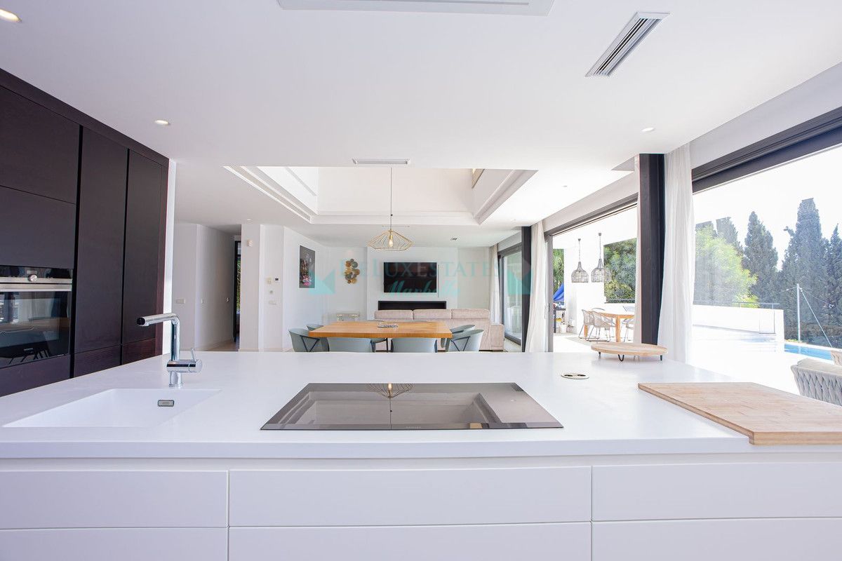 Villa for sale in Marbella