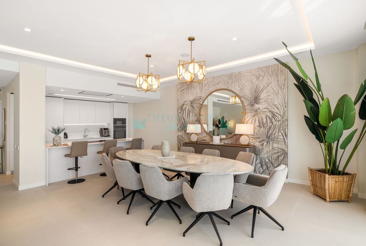 Villa en alquiler en Santa Clara, Marbella Este